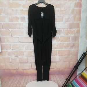 NWT Torrid Size 1X Elegant Black Jumpsuit